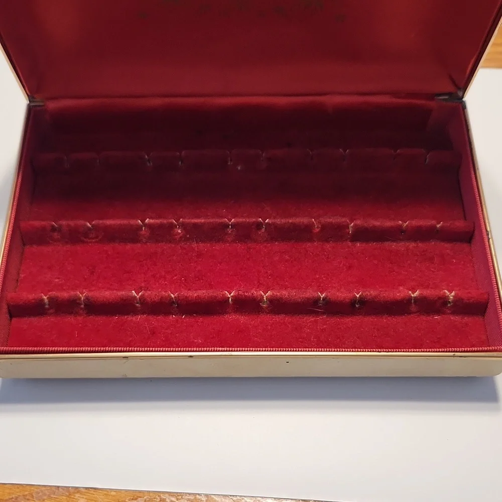 Vintage Ivory Earring Box